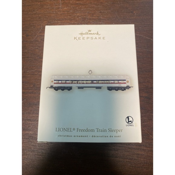 Hallmark Other - 2007‎ Hallmark LIONEL FREEDOM TRAIN SLEEPER Ornament